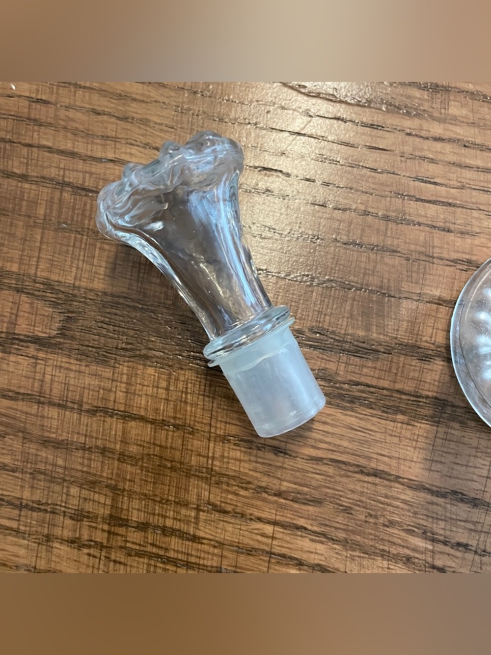 Vintage Ornate Cruet Vinegar Dispenser w/Stopper 8” Tall Pressed Glass 1950s - Picture 5 of 7